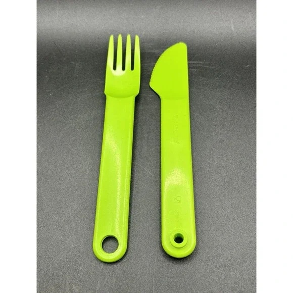 Tupperware Baby Child Kid Fork Knife Travel Feeding Utensils Set Verde Green Vtg