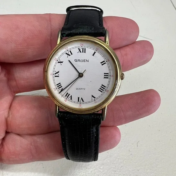 Gruen Mens Quartz Watch Gold Tone Roman Numeral White Dial Black Leather Strap