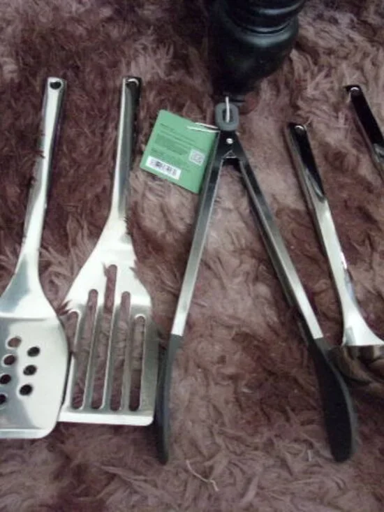 Figmint Huge bundle of Kitchen Utensils New Spoons/Tongs/spatula/whisk etc