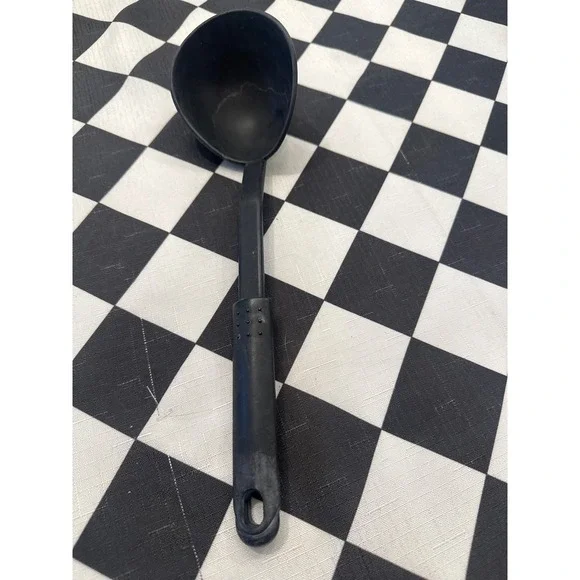 Black Kitchen Ladle Soup Spoon With Hanging Hole For Cooking