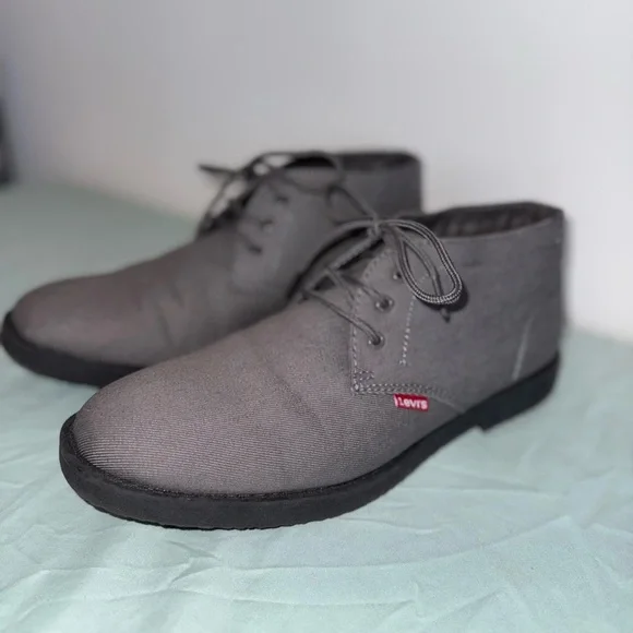 Levi's Gray Chukka Boots for Men Size 9.5