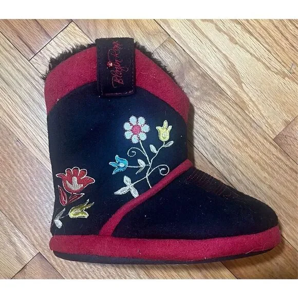 Blazin Roxx‎ Todler Western Cowboy Cowgirl Black & Red Slippers Sz XS (10-11)