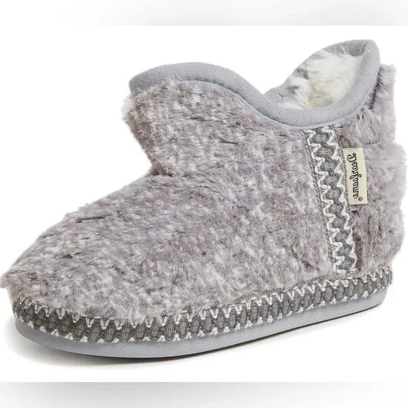 Dearfoams Girl’s Charlotte Furry Bootie Slippers with memory foam, size 9-10