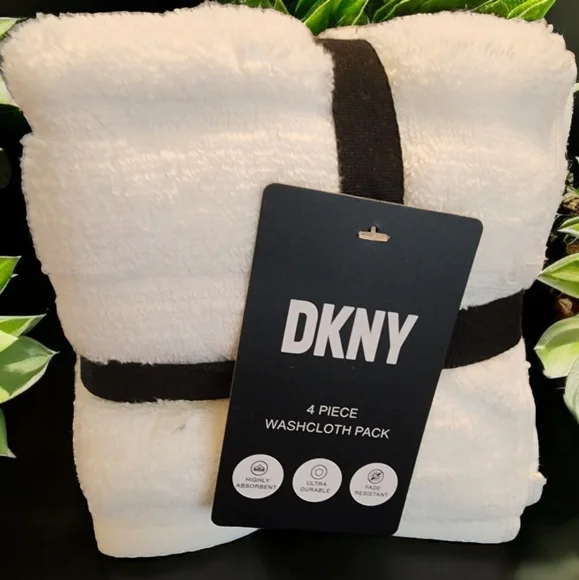 Dkny Washcloths White Set of 4 Dormroom College Adults