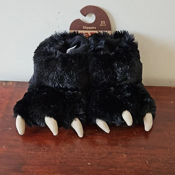 NWT Lazy One Bear Slippers Size XS Kids 5-8