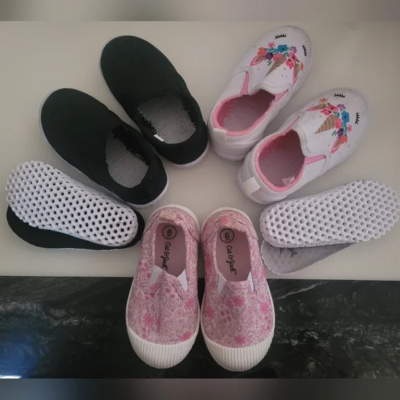 3 pairs Toddler Slippers Non-Slip Lightweight in Excellent Pre-loved Condition
