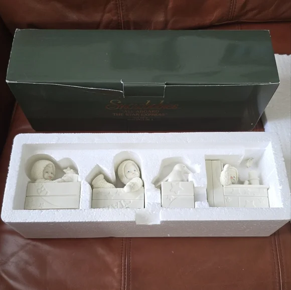 Department 56 All Aboard The Star Express Snowbabies Set Of 4