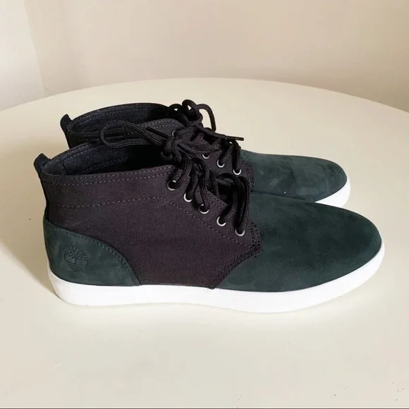 Timberland Newport Bay Chukka Sneakers Black Green Men’s Size 8.5 NWOT
