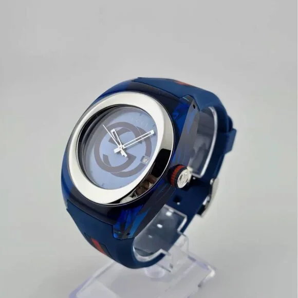 Gucci Men's Swiss Blue Watch Rubber Strap New With Box