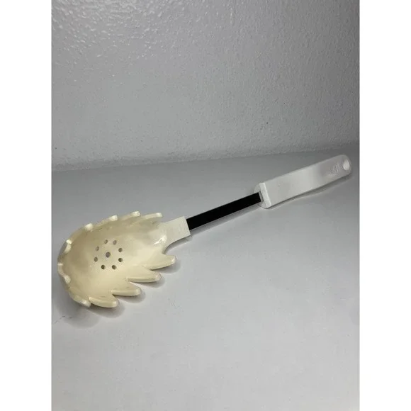 VTG BONNY Spaghetti Scooper White Kitchen Utensil Retro Made In The USA