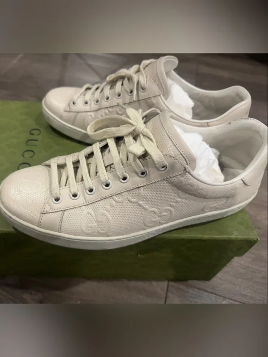 Gucci Cream Perforated GG Leather Low-Top Sneakers