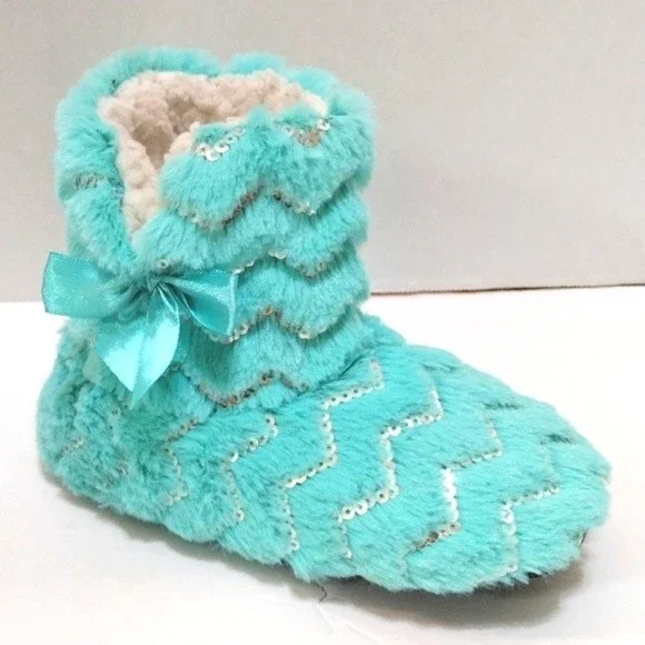 Total Girl Plush Slipper Booties With Faux Fur Lining Small/Medium