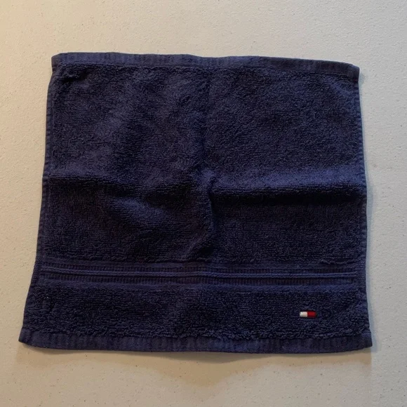 Tommy Hilfiger Blue Wash Cloth