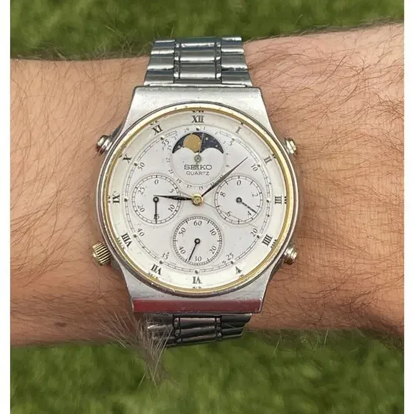 Vintage 7a48-7000 JDM Seiko Chronograph Quartz Watch Moon Phase Moonphase sold