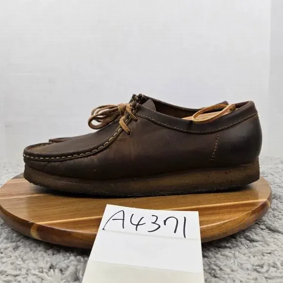 Clarks Original Mens 9.5M Wallabee Brown Leather Casual Lifestyle Chukka Boots