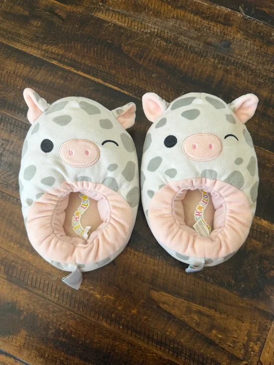 Squishmallows Cow Slippers Plush Cozy Animal House Slippers Piggy Youth 4/5