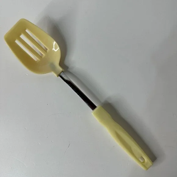 Vintage Plastic Slotted Serving Spoon Cream Yellow Korea Hanging Hole 11