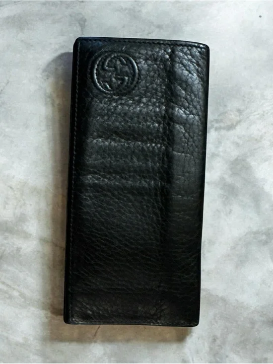 Gucci Black Pebbled Leather Long Card Holder