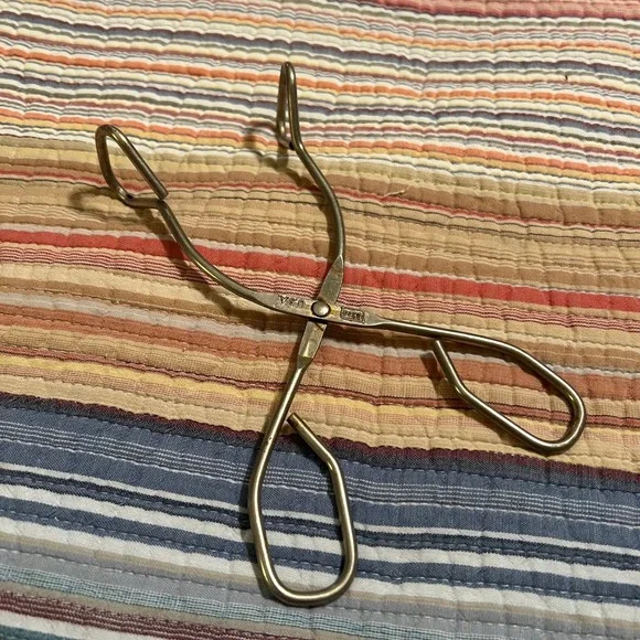Vintage EKCO USA Metal Tongs Kitchen Utensil Serving Food Cooking