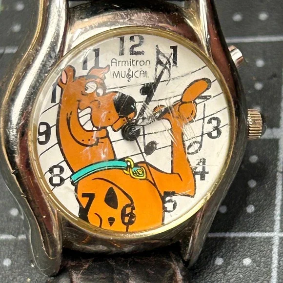 Vintage Armitron Musical Scooby-Doo‎ Watch Brown Leather Strap 2100/114 753H