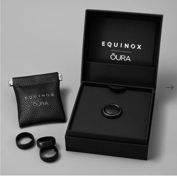 Oura Equinox Black Smart Ring Set with Charging Case and Pouch