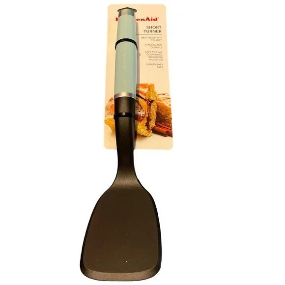 Kitchenaid Ice Blue Short Turner MODEL # KE015OHMIA New With Tags!
