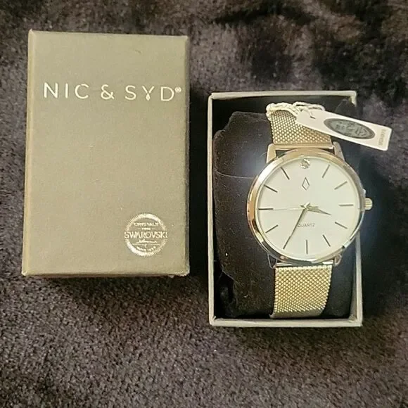 NWT Nic & Syd Large Silver Watch
