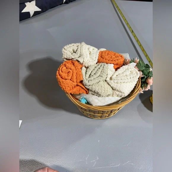 Cozy Knit Washcloth Set in Basket