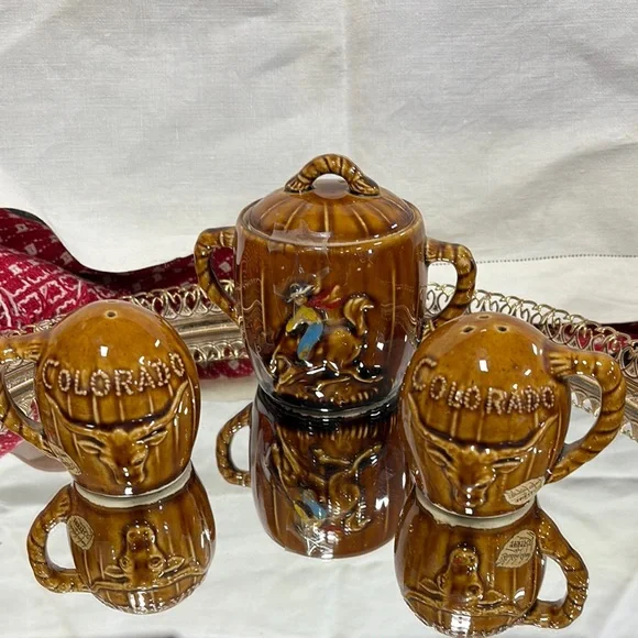 Vintage Colorado Ceramic Salt pepper and sugar A10