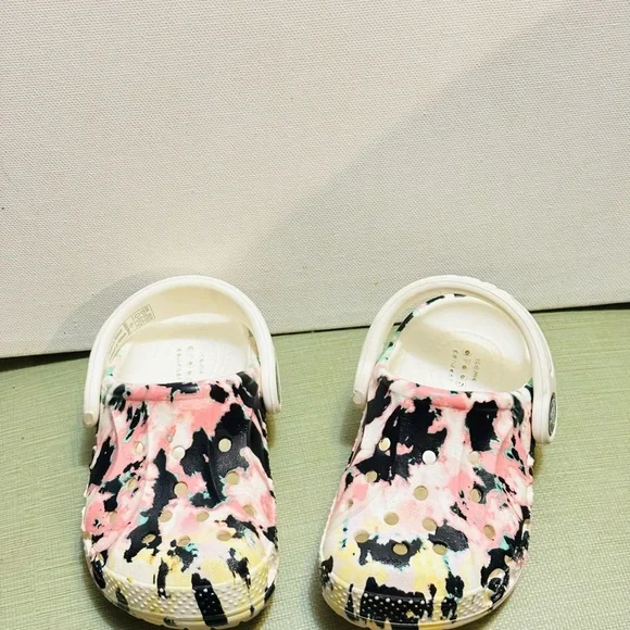 Crocs Classic Tie Dye Mania Clog