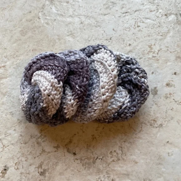 4 pack of crochet scrubbies