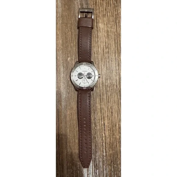 Fossil BQ1529‎ Watch Brown Leather Strap White Analog Dial Quartz NEW BATTERY