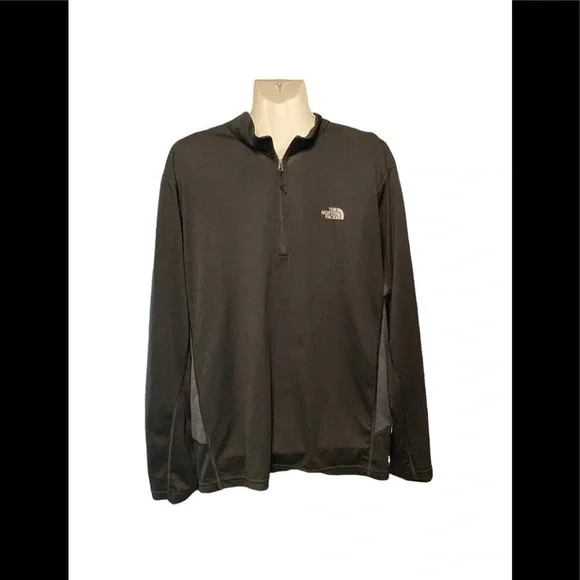 Men’s The North Face Two Tone Black and Gray 1/4 Zip Pullover