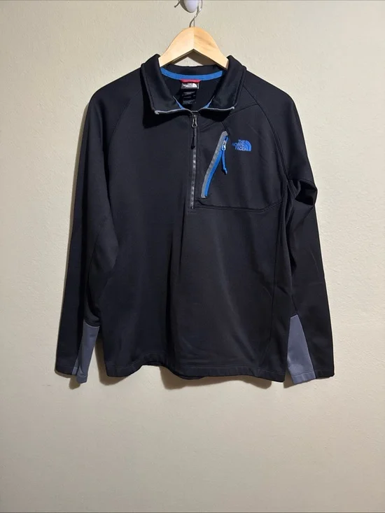 The North Face Men's Black Pullover Quarter-Zip Jacket size L