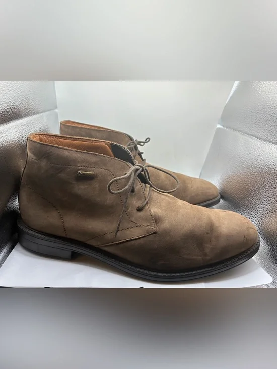 Clarks Newford Mid Men’s Taupe Suede Gore Tex Chelsea Chukka Boots Size 9.5