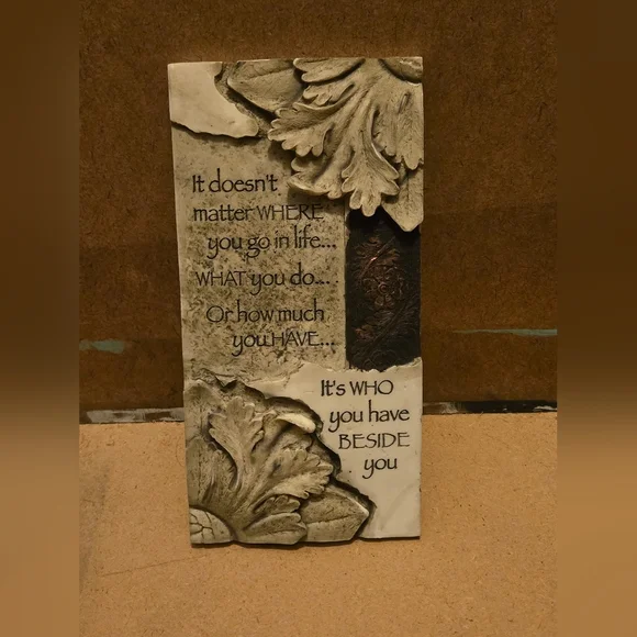 Vintage-Style Stone Resin Wall Plaque - Inspirational Quote Home Decor