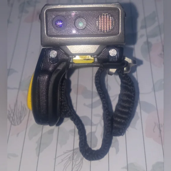 Zebra RS5100 Finger Scanner- Like New