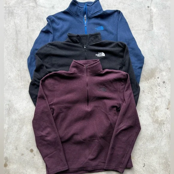 The North Face Men’s‎ Lightweight Fleece Jacket Pullover
