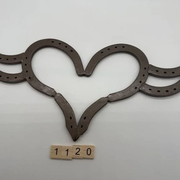 Bronco Horseshoe Country Heart Art‎ Wall Western decor horse cabin ranch cowboy