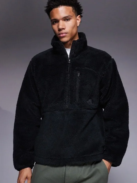 NWT The North Face Extreme Pile pullover jacket in black XL