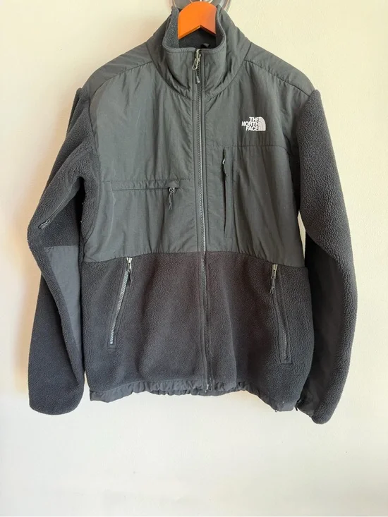 The North Face Men's Black Zip-Up Fleece Jacket