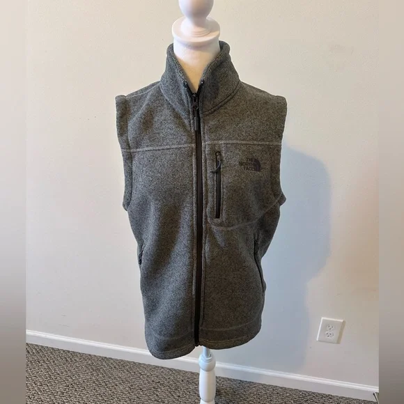 The North Face Gray Fleece Jacket Men’s Size Medium