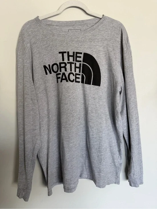 The North Face Gray Long Sleeve Logo Tee Men’s XL
