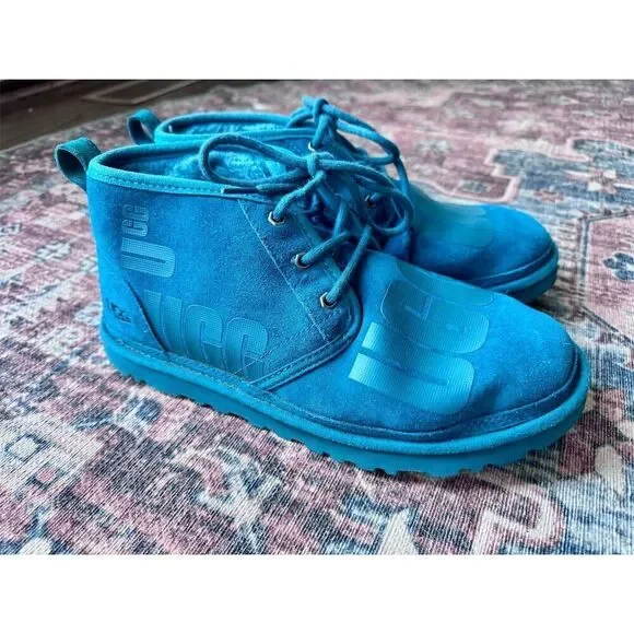 UGG‎ Neumel Men's Chukka Boots Size 10 Graphic Outline Casual