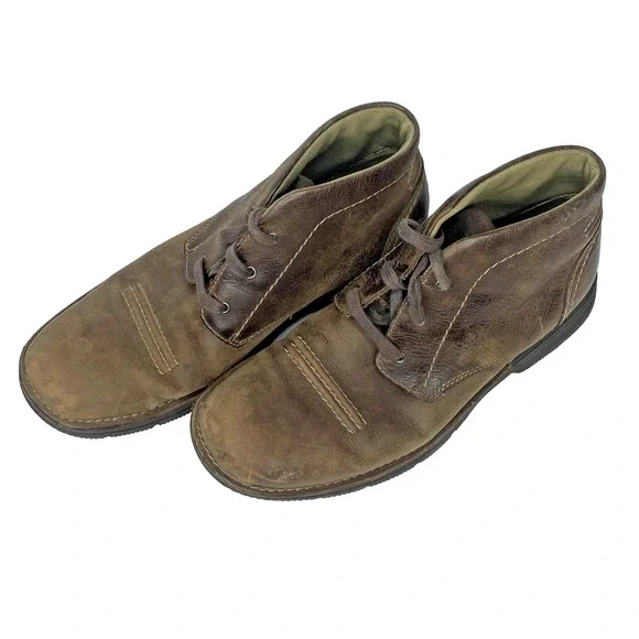 Clarks Chukka Boot Men's Size 8.5 Brown Leather‎ Distressed Lace Comfort Hiking