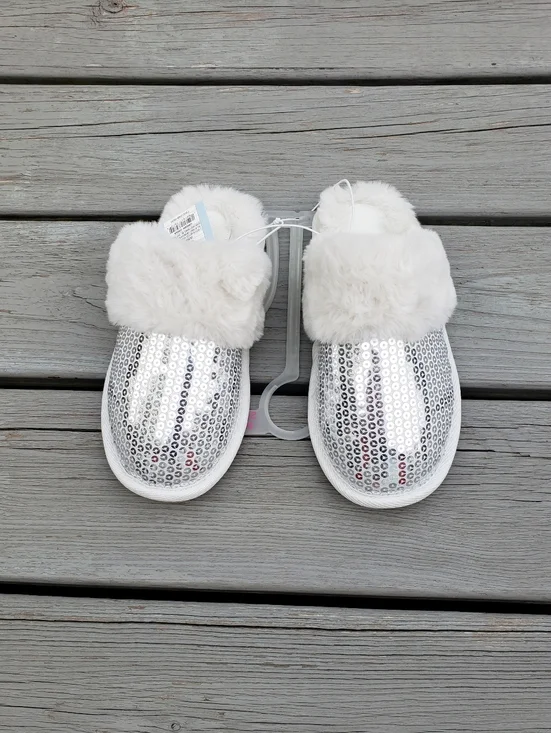 Cat & Jack Silver Sequins Faux Fur Slippers Size Medium (2 - 3)