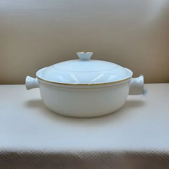 Andrea By Sadek Oven To Table Cookware Round Casserole with Lid - Gold Trim 7374