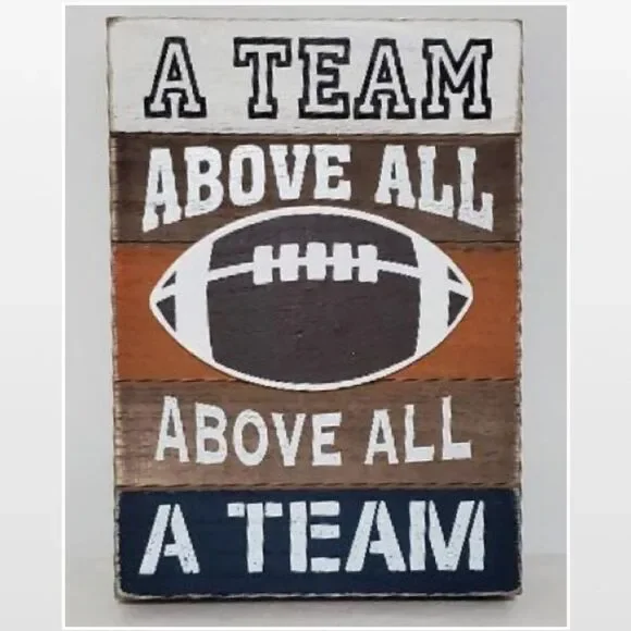 New Home Football Décor