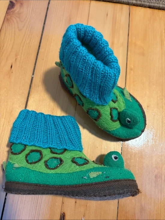 🐢Garnet Hill little Kids 8 Boiled Wool Slippers Turtles!