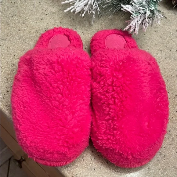 Cat & Jack Cozy Pink Slippers for Women
